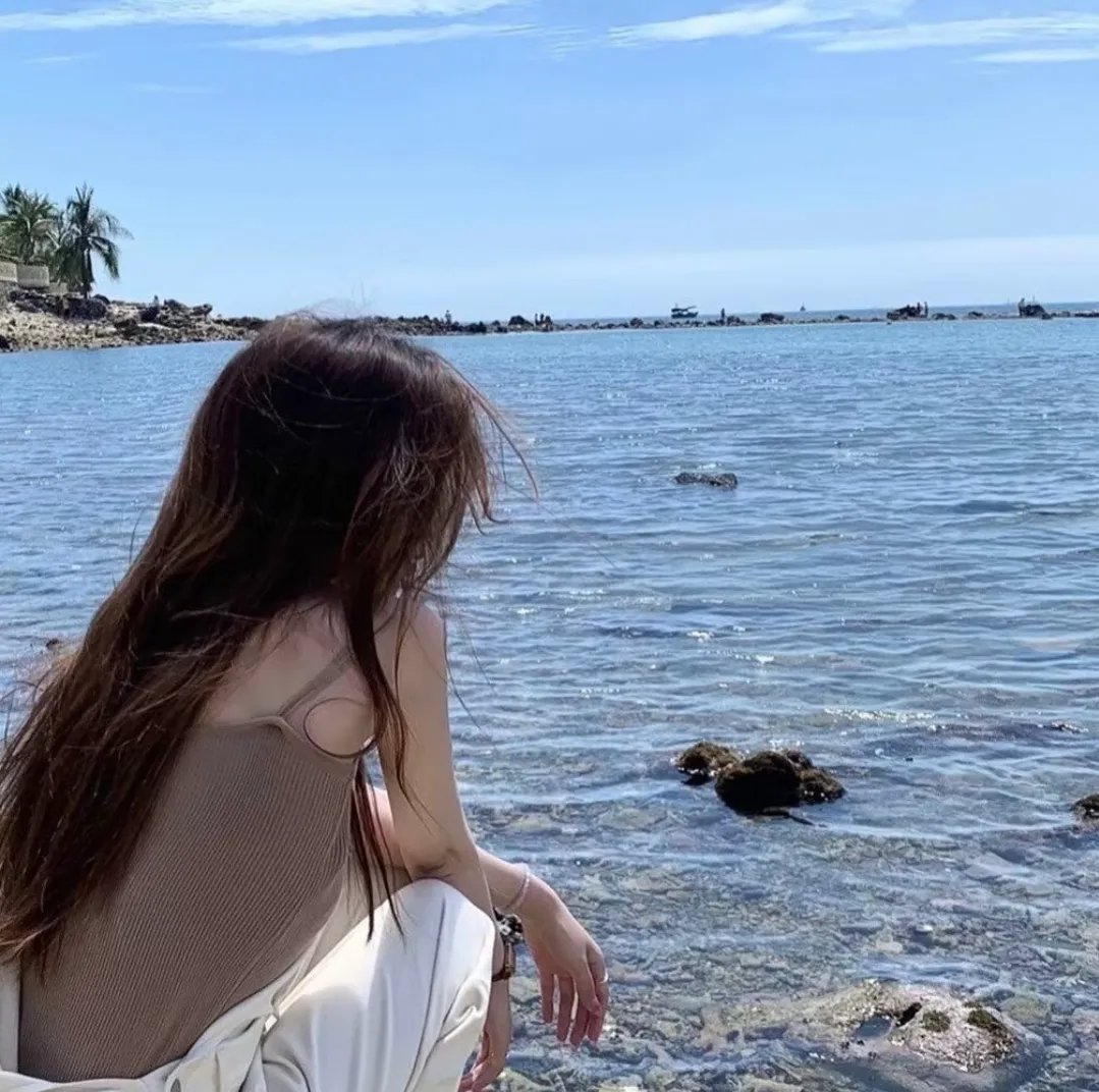 在凶手的怀抱里